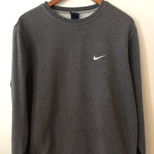 NIKE Crewneck